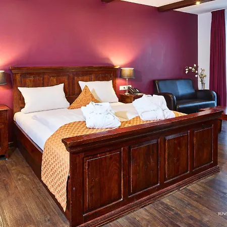 Riverside 4* نوتهورن